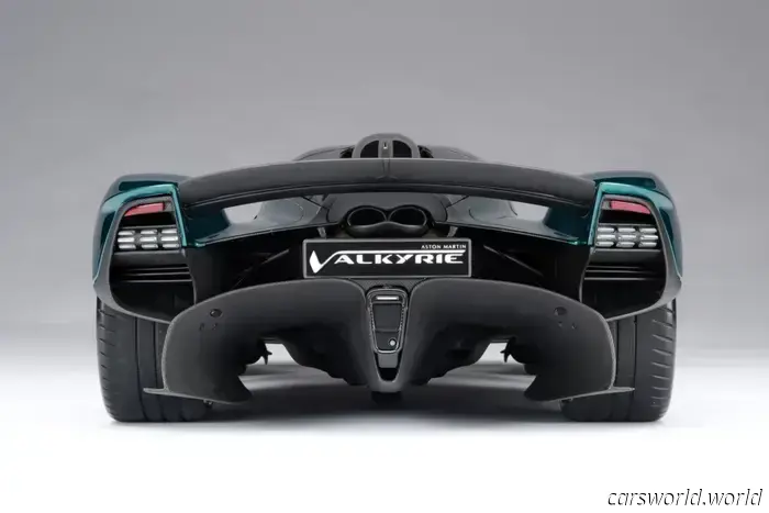 Potresti comprare una Miata o questa minuscola Valkyrie che non è nemmeno guidabile | Carscoops